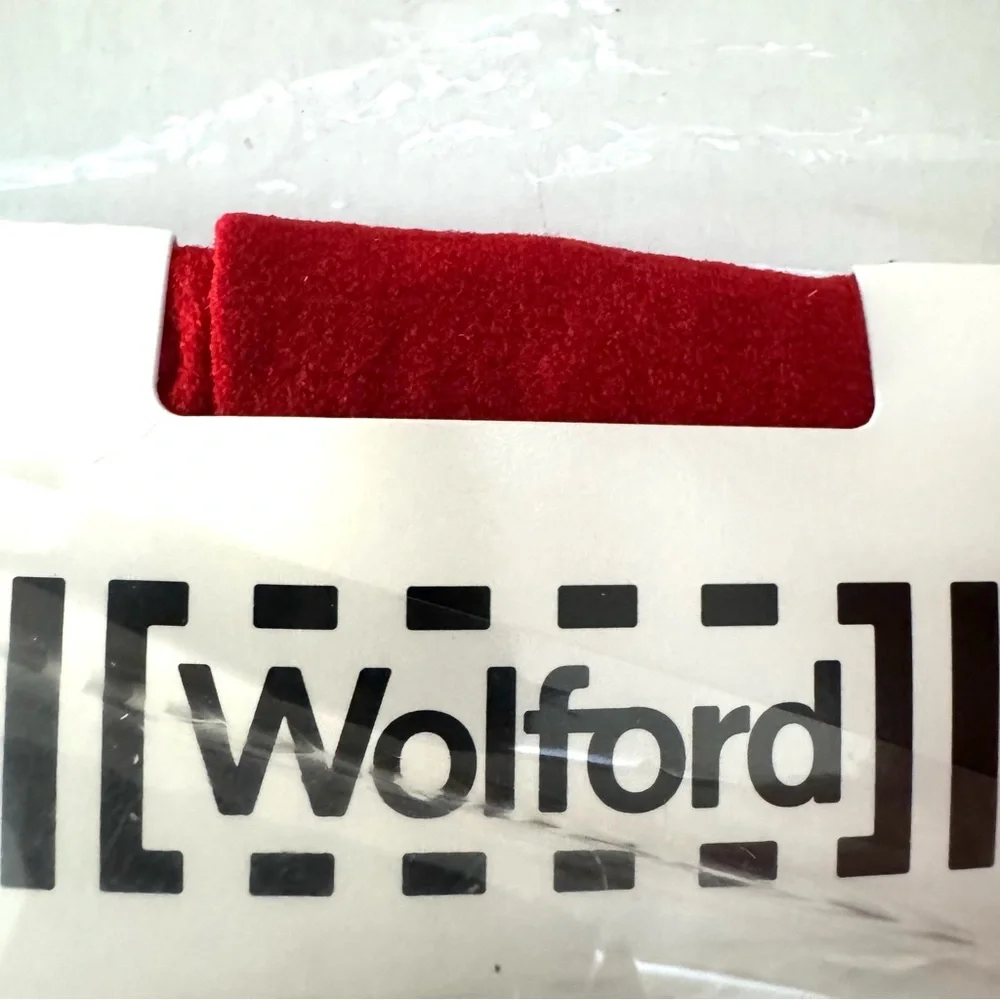 Wolford Velvet de Luxe 50 Tights - True Red - Picture 3 of 3